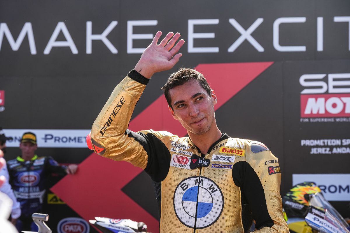 Motorcycle Racing For The Uninformed