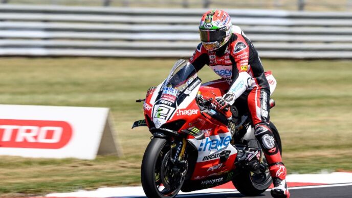 Irwin Topples Ray From The Top Of The Times In Free Practice