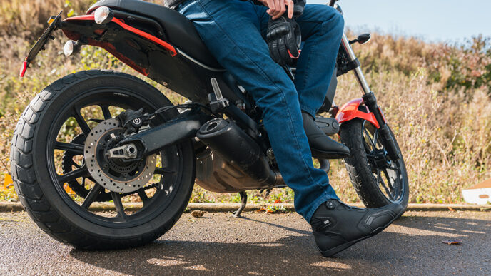 New From Oxford: Helix Air Ventilated Summer Boot