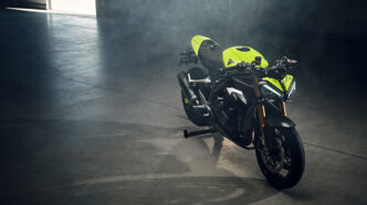 Triumph Launch Speed Triple 1200 Rx