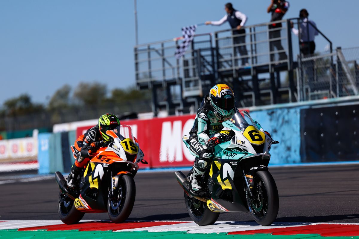 Herrera Dominates Worldwcr Race 1 To Extend Her Championship Lead