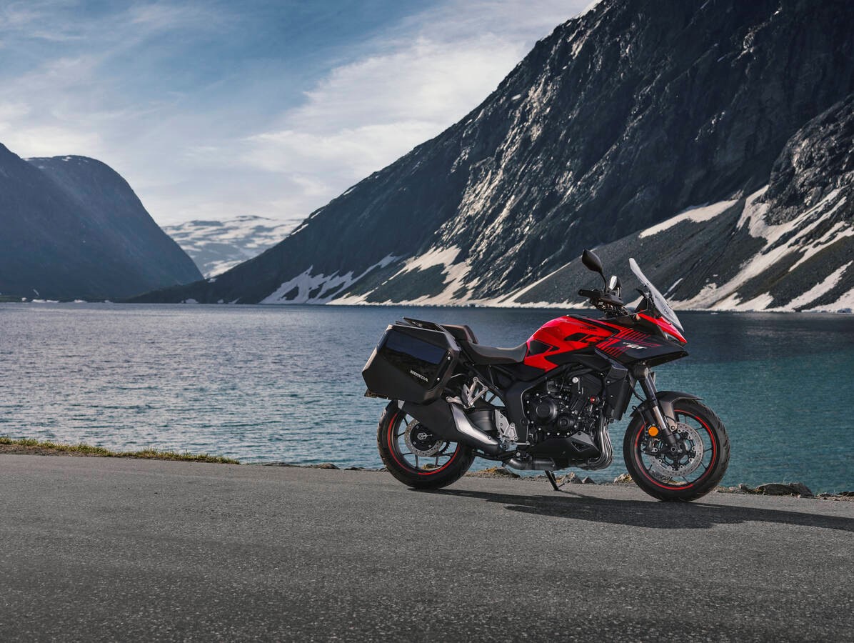 2026 Honda Cb1000Gt