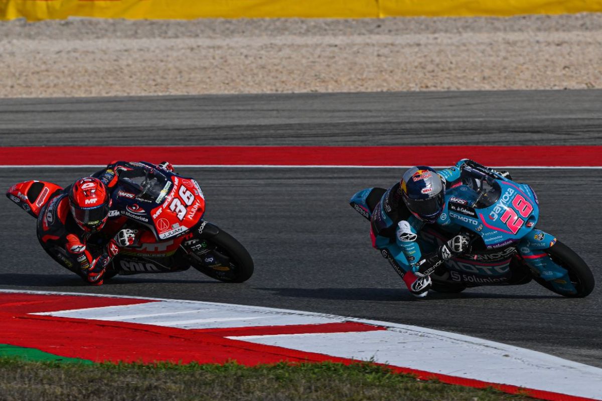 Moto3: Silver Medal Honours Up For Grabs In Season Finale