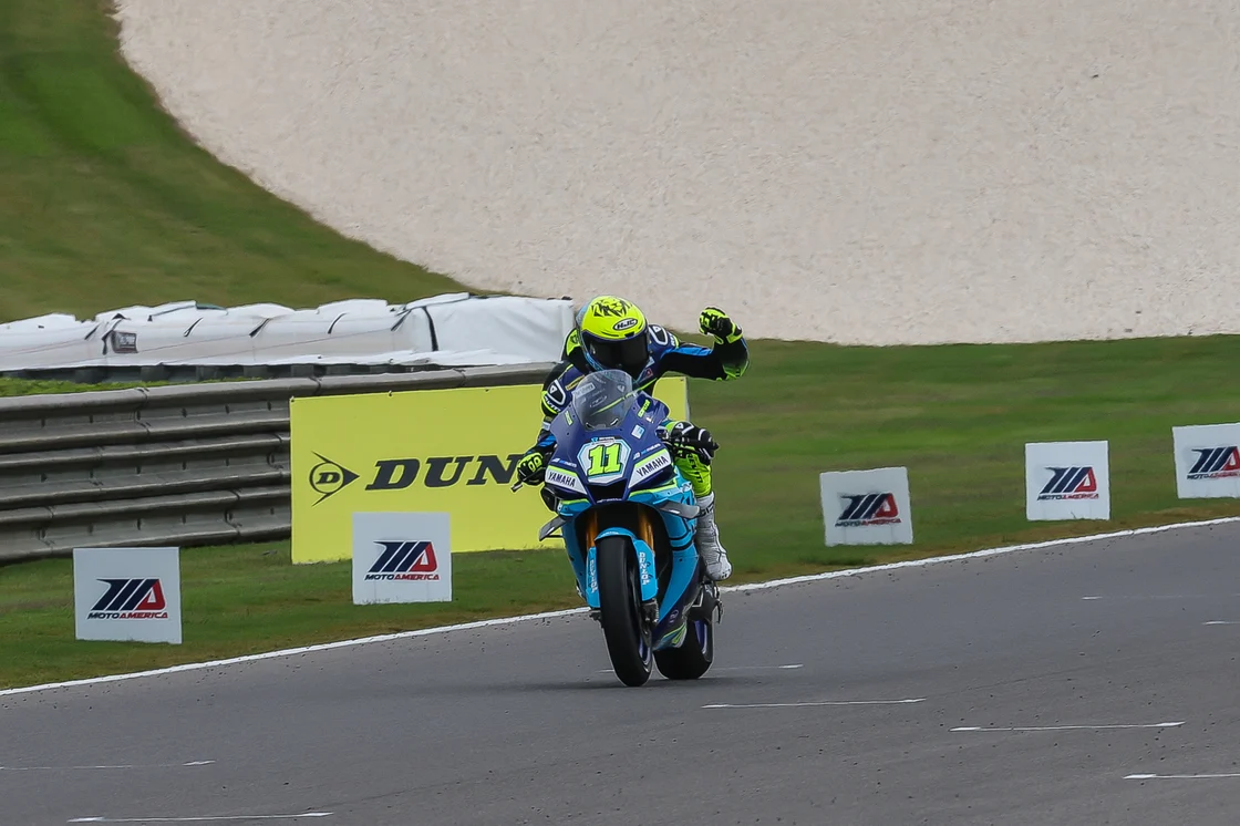 Motoamerica: Pure Adrenaline, No Limits: 190 Mph Asphalt War Heading For Wisconsin