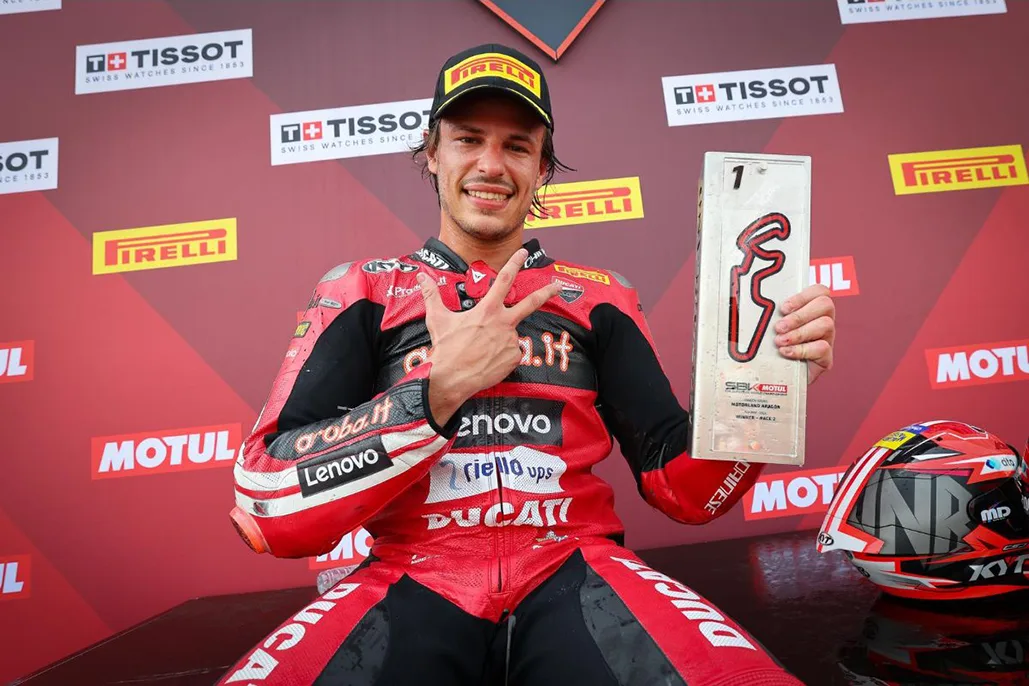 Worldsbk: Perfect Season Continues For Bulega And Ducati