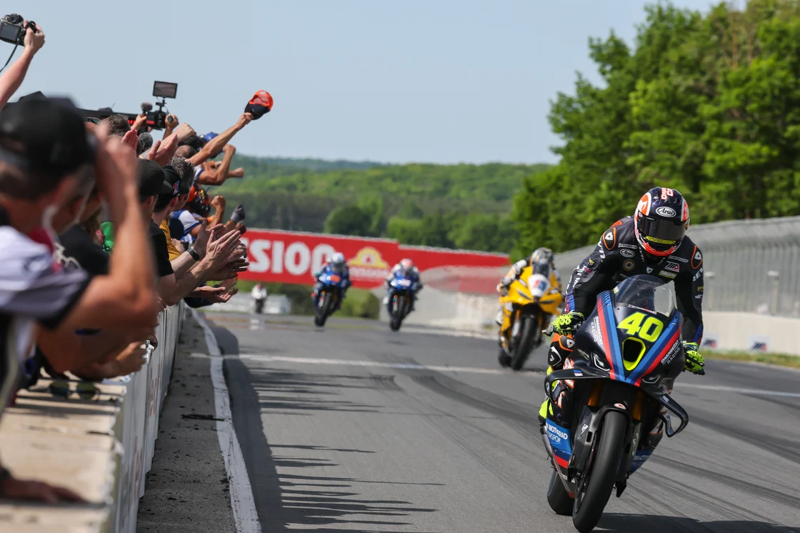 Motoamerica: Kelly Leaves Road America With Quad Lock Superbike Lead