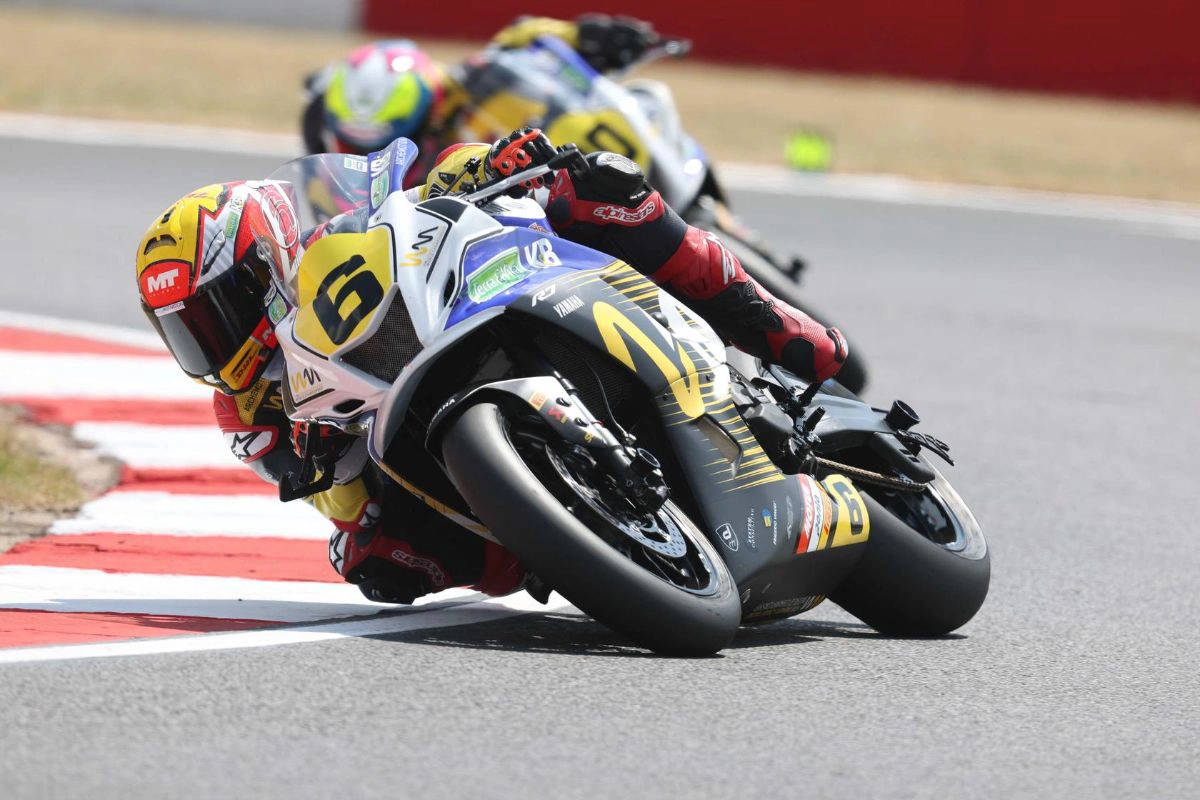 Worldwcr:  In A Class Of Her Own, Herrera Pockets Pole At Donington